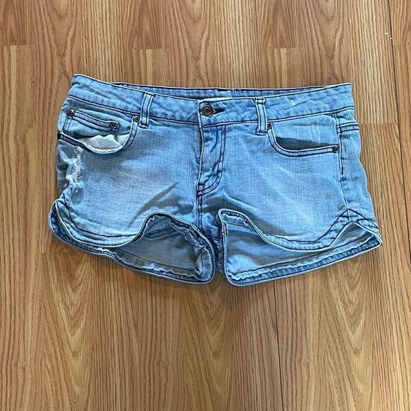 21 DENIM JEAN SHORTS - Picture 1 of 5